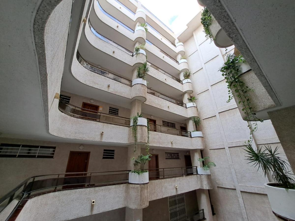 Newly Reformed 2 Bedroom Apartment In The Center Of Los Cristianos Лос Кристианос Экстерьер фото