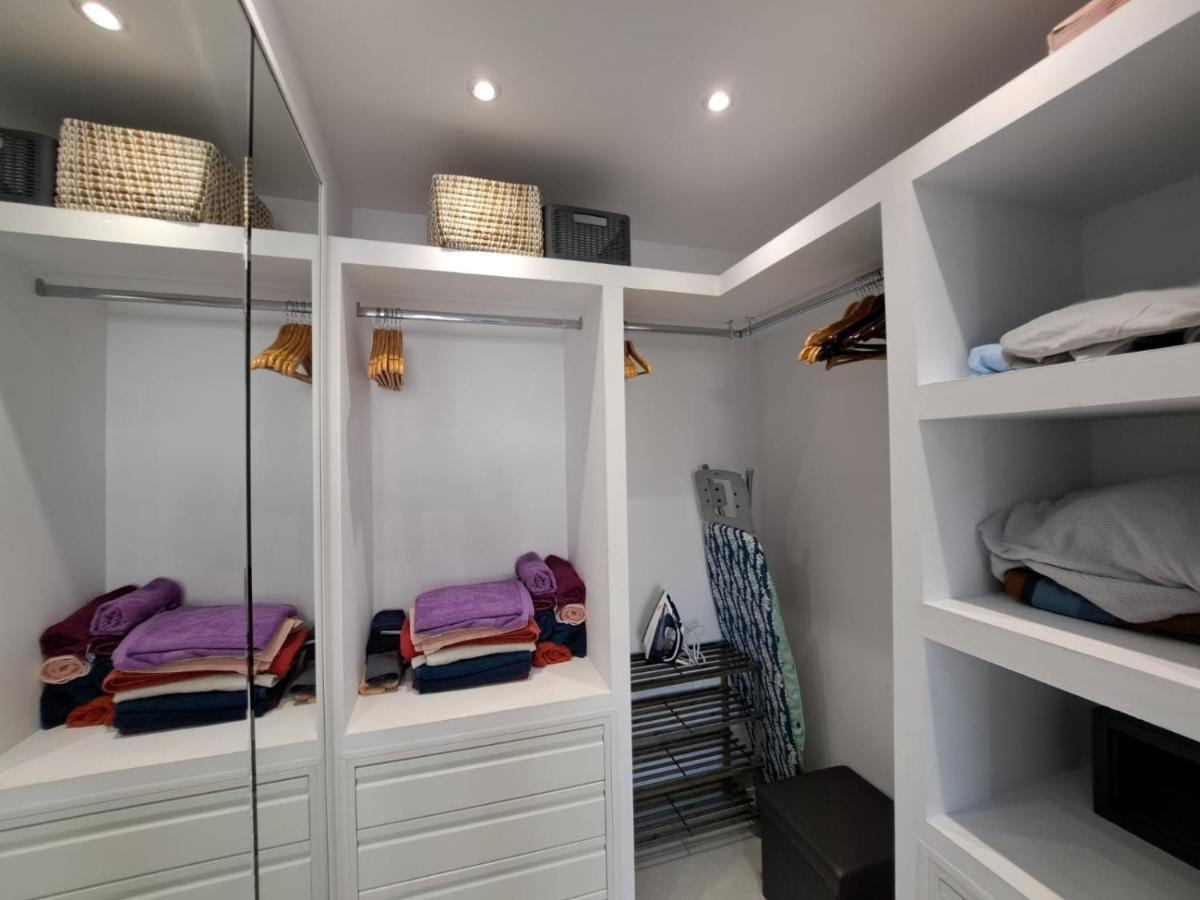 Newly Reformed 2 Bedroom Apartment In The Center Of Los Cristianos Лос Кристианос Экстерьер фото